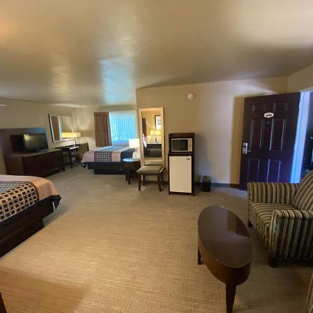 Vino Inn & Suites Atascadero Εξωτερικό φωτογραφία