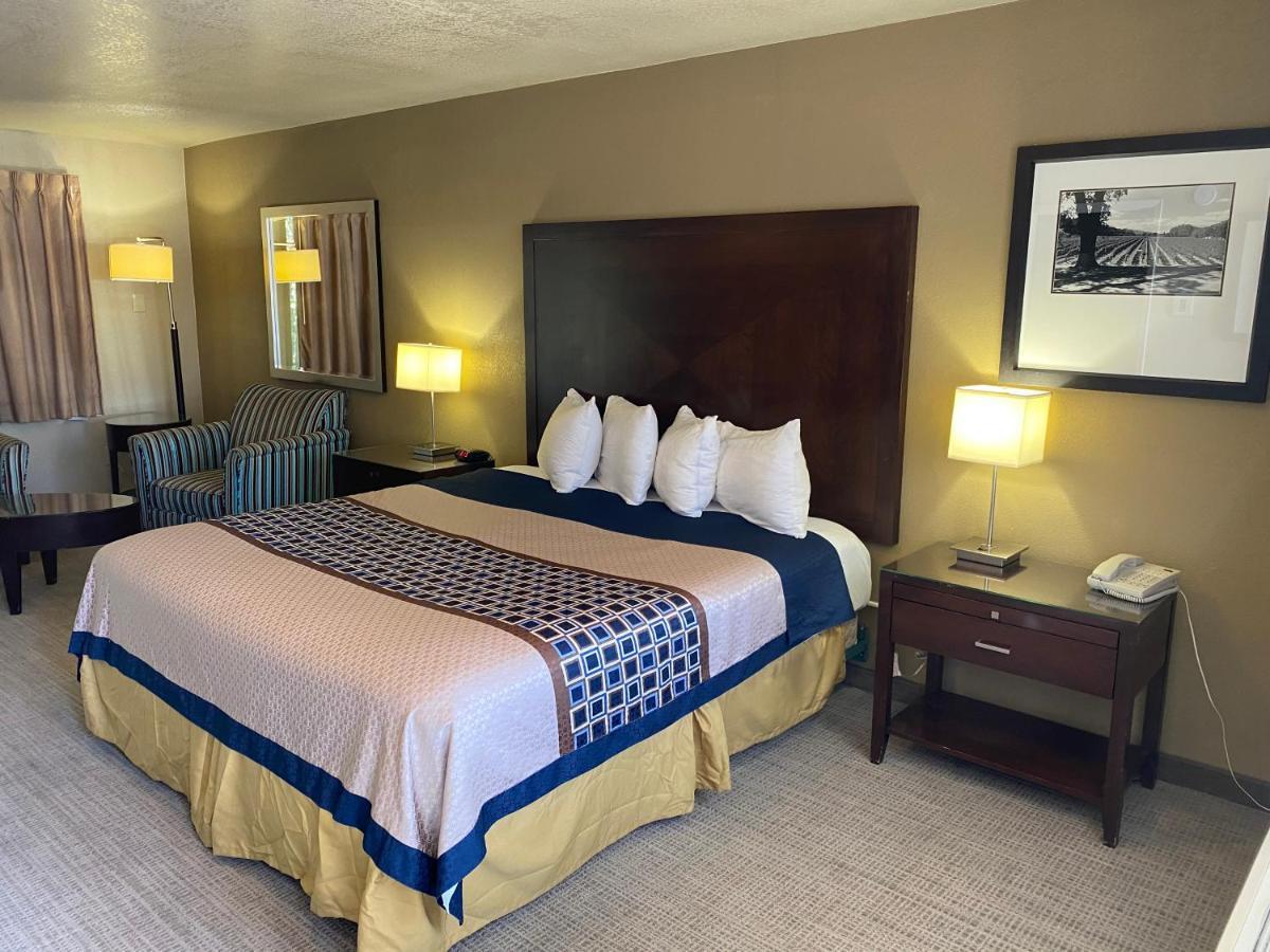 Vino Inn & Suites Atascadero Εξωτερικό φωτογραφία