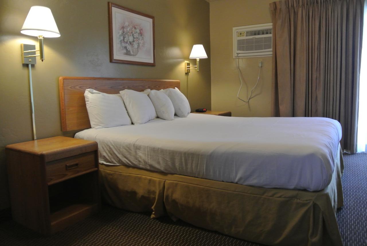 Vino Inn & Suites Atascadero Εξωτερικό φωτογραφία