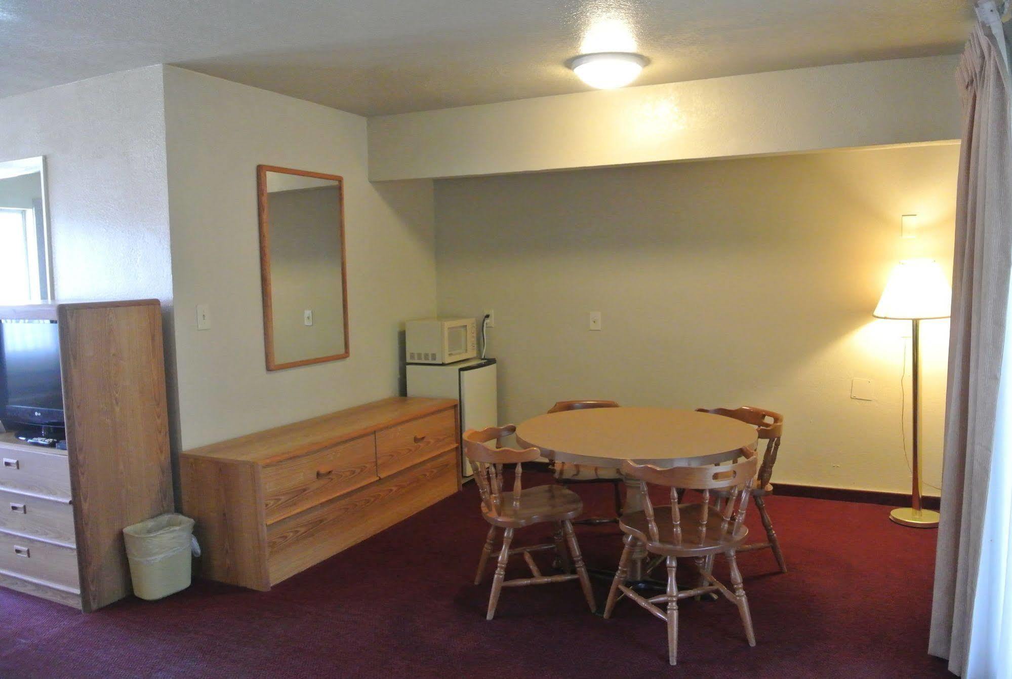 Vino Inn & Suites Atascadero Εξωτερικό φωτογραφία