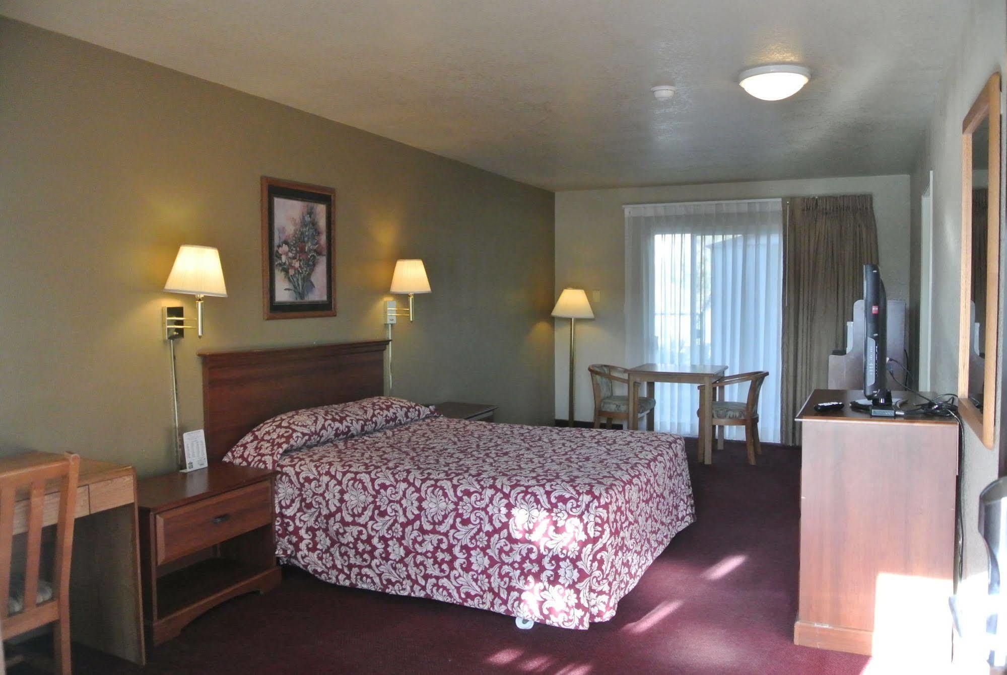 Vino Inn & Suites Atascadero Εξωτερικό φωτογραφία