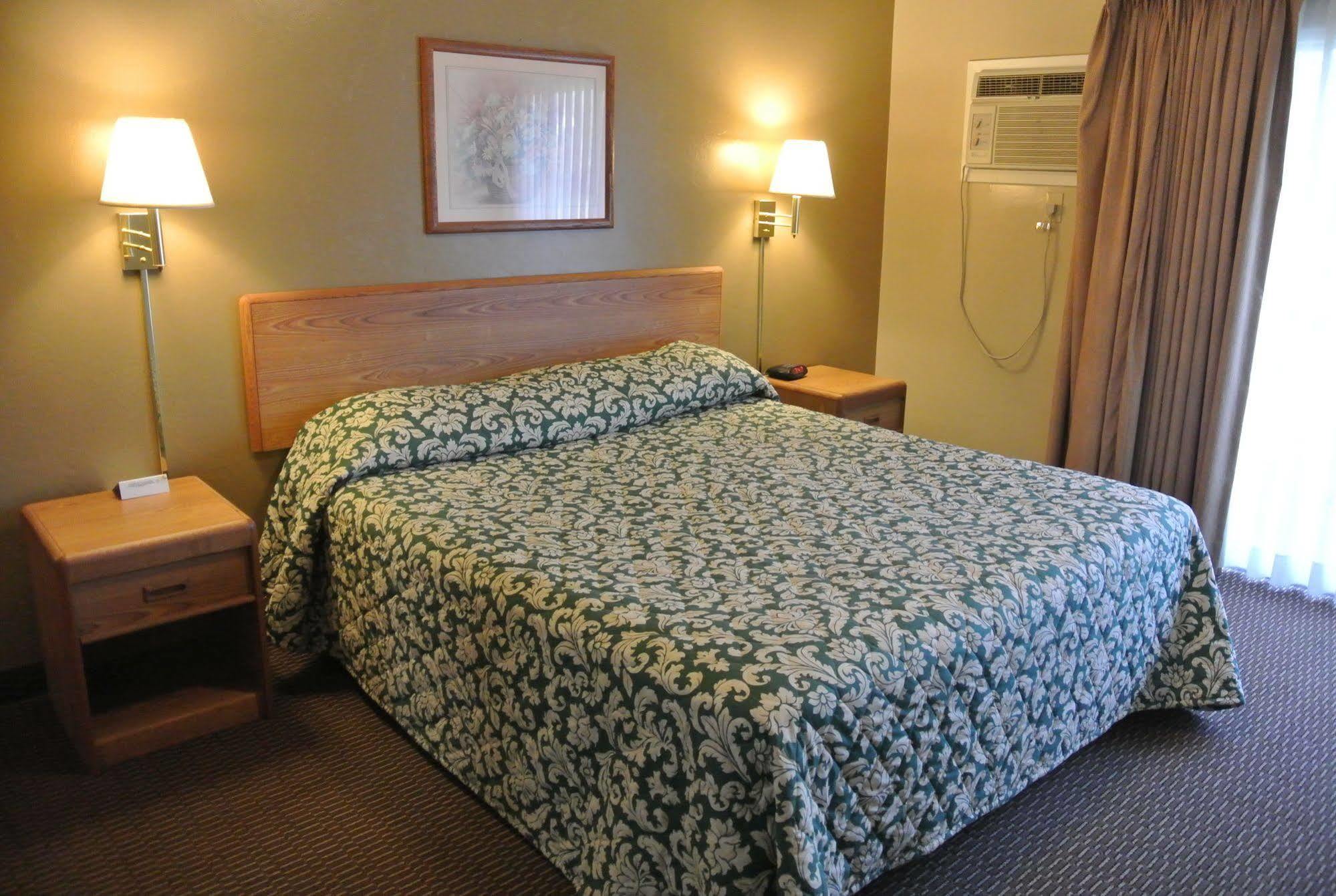 Vino Inn & Suites Atascadero Εξωτερικό φωτογραφία