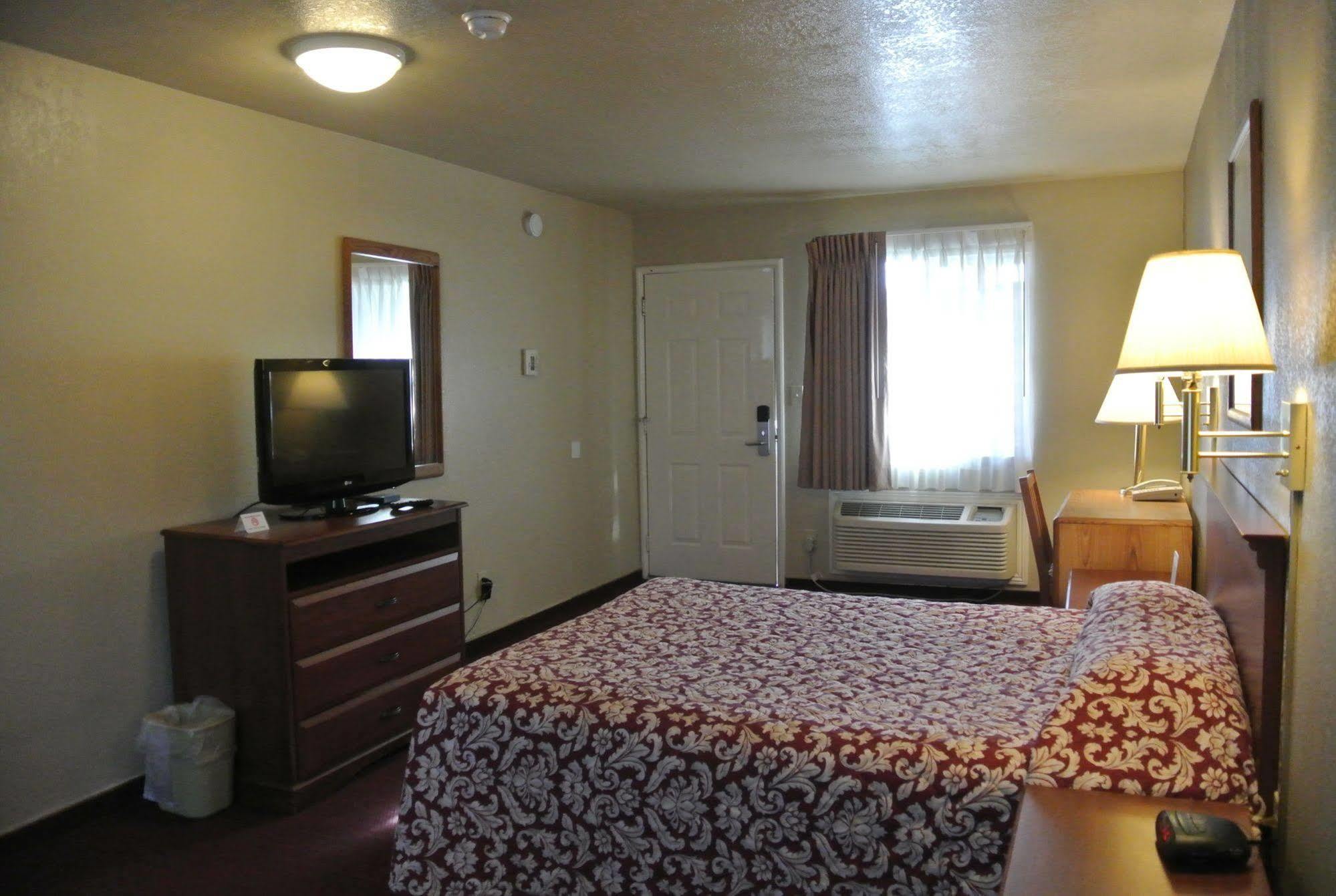Vino Inn & Suites Atascadero Εξωτερικό φωτογραφία